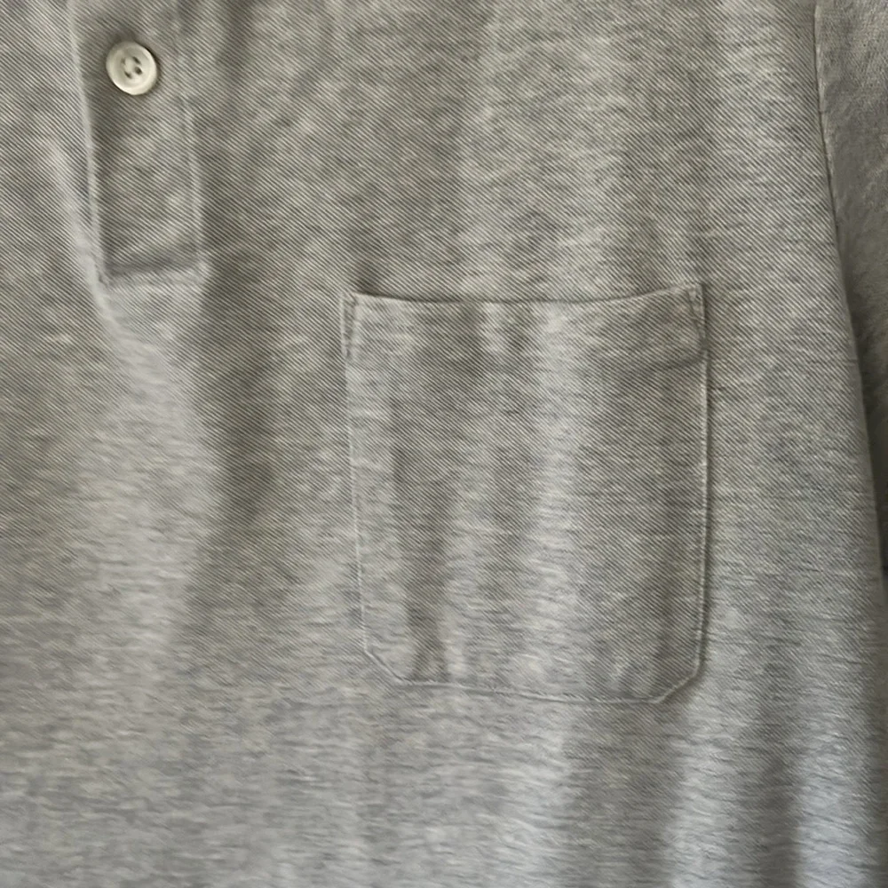 Theory Men’s Polo Shirt Sz M Short Sleeve Gray Preppy Retro Lightweight Casual - Picture 2 of 9